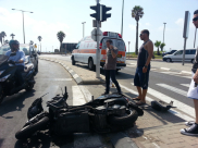  يافا: إصابة متوسطة لسائق دراجة نارية بحادث طرق في مدخل المدينة الشمالي